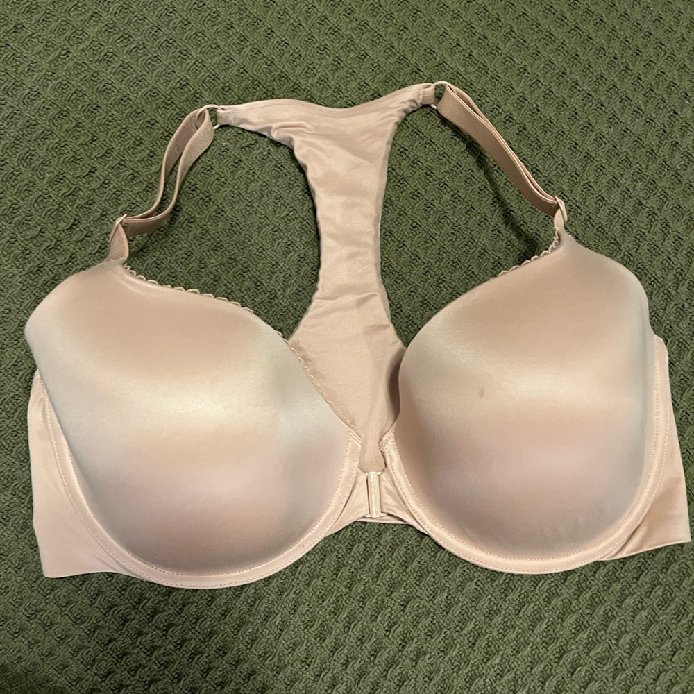 Front Close Nude Bra 38DDD